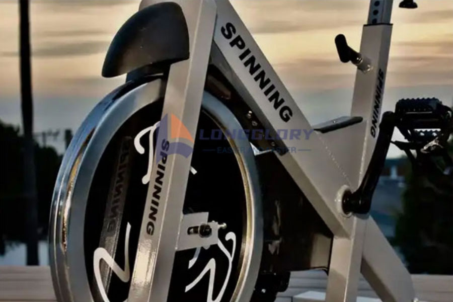 スピニングバイクにはどんな種類があるの？